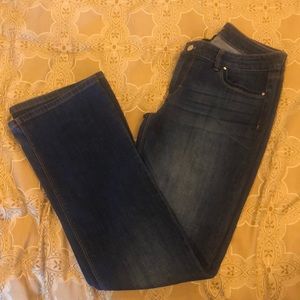 White House Black market bootleg jeans, size 6R